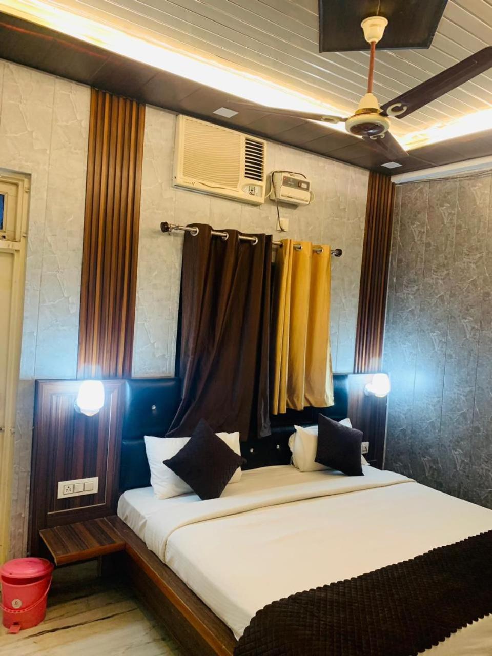 The For U - A Luxury Stay Rishīkesh Buitenkant foto